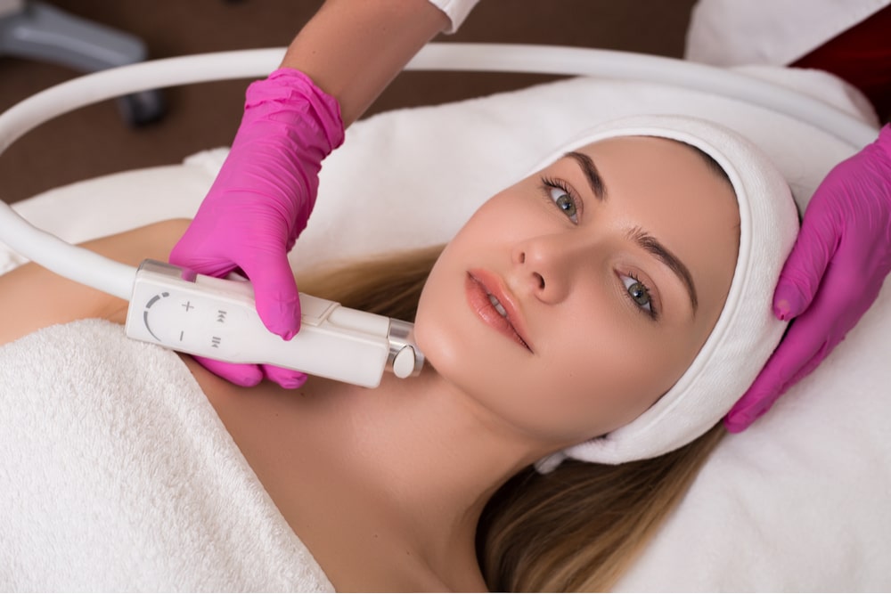 Woman using Skin Tightening services